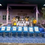 บริษัท โฟเรอเซีย แอนด์ ซัมมิท อินทีเรีย ซิสเต็มส์ (ประเทศไทย)จำกัด มอบเก้าอี้ โน๊ตบุ๊คและตู้ทำน้ำเย็น