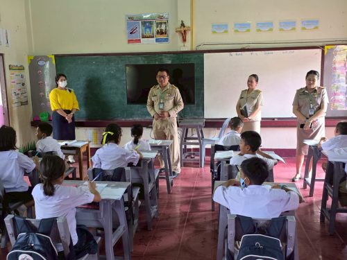 - (1) (1) (1) (1) (1) (1) (1)