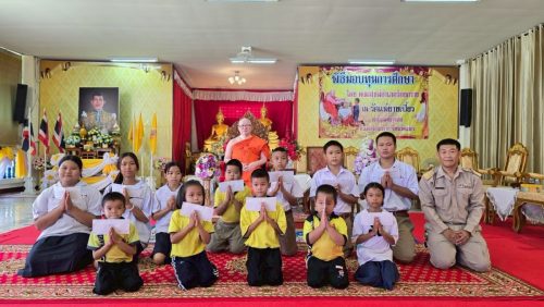 - (1) (1) (1) (1) (1) (1) (1) (1) (1) (1) (1) (1) (1) (1) (1) (1) (1) (1)